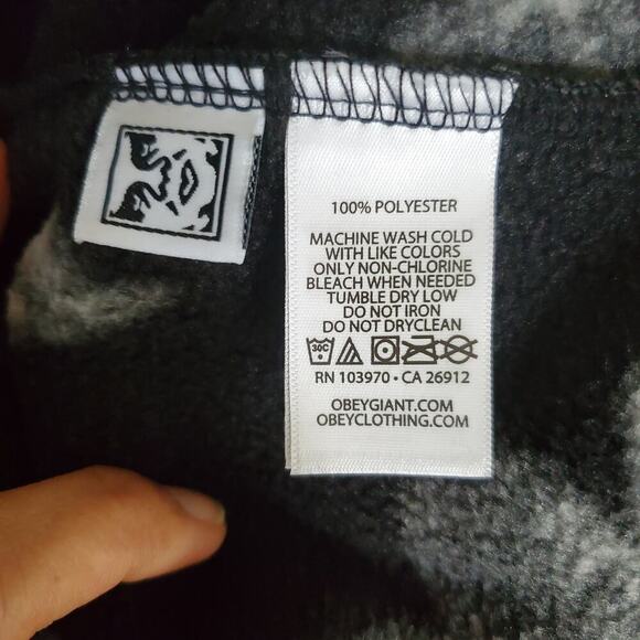 Obey Shaylin Hoodie Women’s Size Small Oversized Textured Pullover NWT - Picture 8 of 11